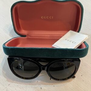 Gucci Cat Eye Dark Tortoise/Brown Sunglasses GG0325SA